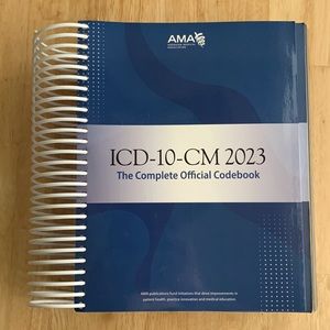 AMA ICD-10-CM 2023 The Complete Official Codebook